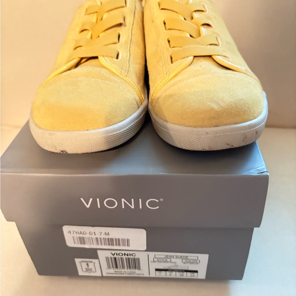 Vionic Jean suede - Picture 2 of 4